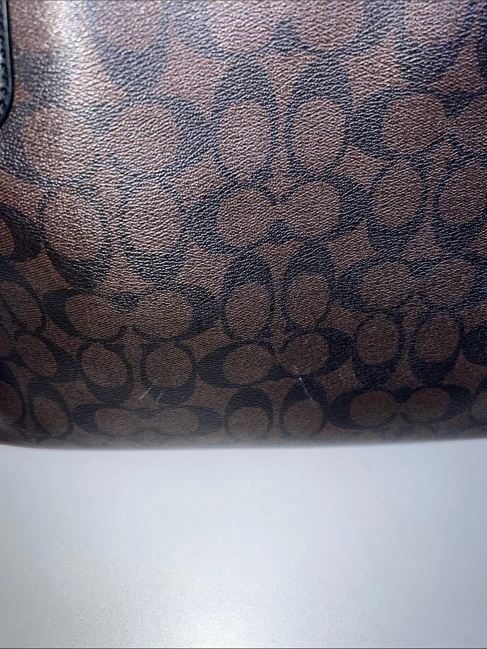 Coach 2020 Zip Top Tote Signature Canvas